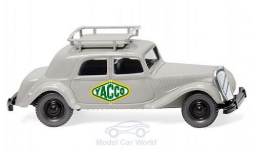 Coche miniatura Citroen Traction 1/87 Wiking 15 SIX Yacco Citroen Traction 1/87 Wiking 15 SIX Yacco coche miniatura