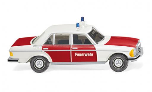 Coche miniatura Mercedes 240 1/87 Wiking D (W123) Feuerwehr 1975 Mercedes 240 1/87 Wiking D (W123) Feuerwehr 1975 coche miniatura